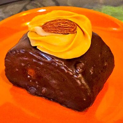 Кофейный рулет в Travelers Coffee по цене 350 ₽