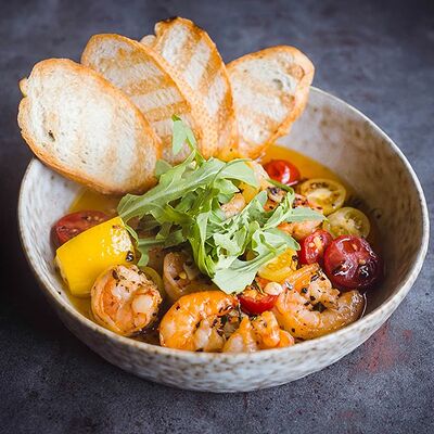 Креветки в чесночном соусе в Дюшес по цене 650