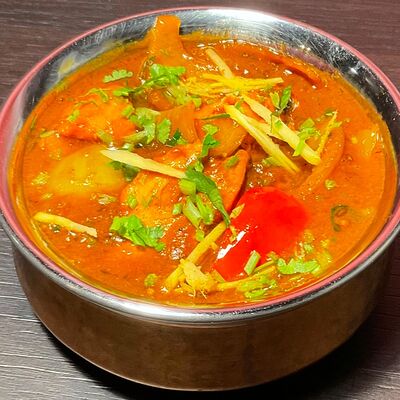 Kadhai Chicken / Кадхай Чикен в Royal India Индийский Ресторан по цене 580 ₽