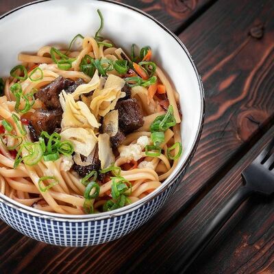 Соба с говядиной в Эбби Noodles & Sushi Bar по цене 350