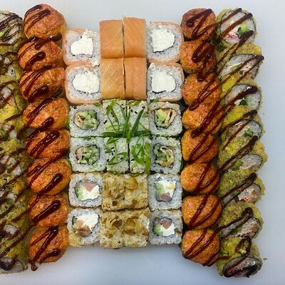 На большую компанию в Две палочки Астрахань по цене 3315 ₽