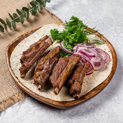 Шашлык из бараньих рёбрышек в Ресторан Батони по цене 1120 ₽