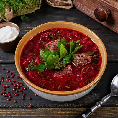 Борщ с говядиной в Узбекская кухня 24 часа по цене 506 ₽