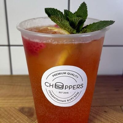 Лимонад клубника-ревень 350мл в Choppers по цене 350 ₽