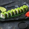 Зеленый дракон с тунцом и авокадо в Fast Япония Premium Sushi по цене 608