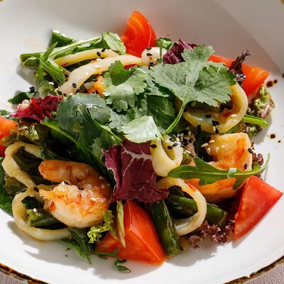 Азиатский с морепродуктами в Чайхана Пахвала по цене 710 ₽