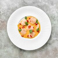 Карпаччо из сахалинского гребешка в GASTROFISH