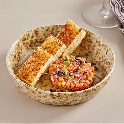 Тартар из лосося в Гастробар DOM по цене 540