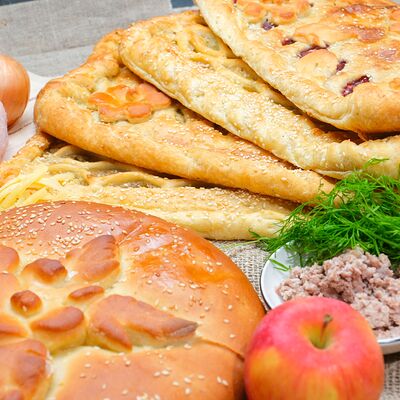 Комбо мега праздник в Пироги по-коми по цене 11699 ₽