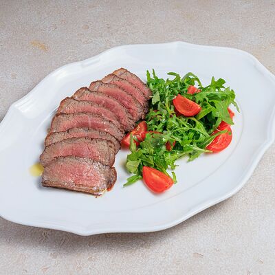 Стейк из пиканьи в Bocconcino по цене 2090 ₽