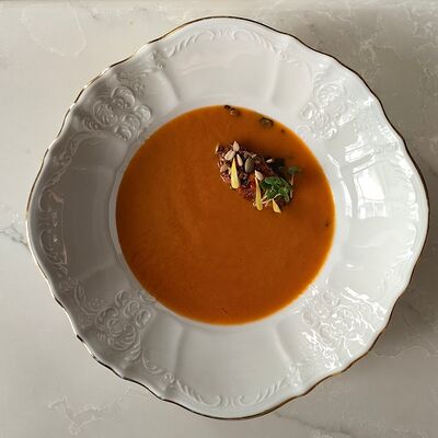 Крем суп из томатов, тартар из печеных перцев в Cape по цене 1010 ₽