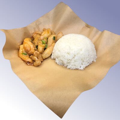 Курица в кисло-сладком соусе в Фудмолл Кузня по цене 499 ₽