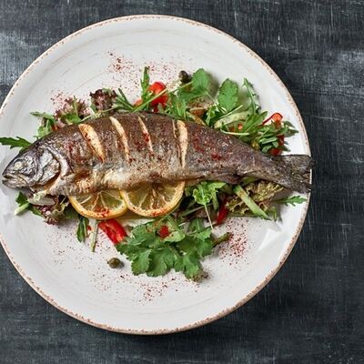 Форель в пряных травах в Панорама по цене 1430 ₽
