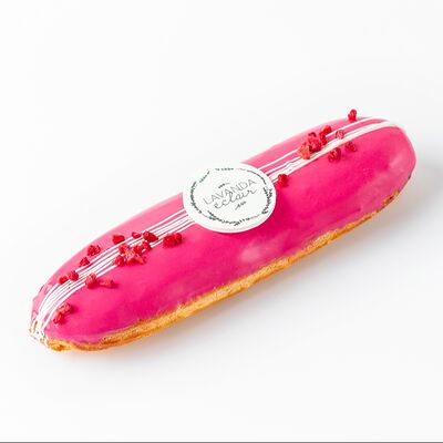 Эклер Малина в Lavanda Eclair по цене 400 ₽