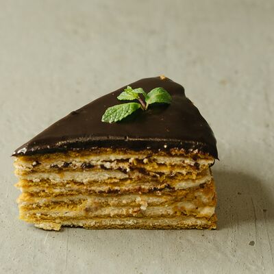 Птичка Джан в Крапива по цене 580 ₽