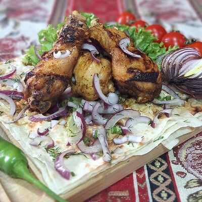 Шашлык из куриной голени в Огонь и дым по цене 350 ₽