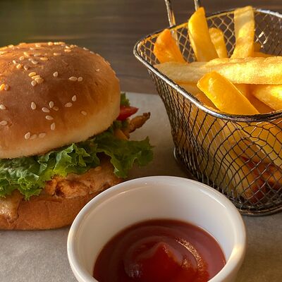 Комбо студенческий в Coffee Pit по цене 480 ₽