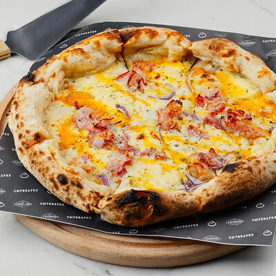 Пицца Карбонара в Cheeseria по цене 800 ₽