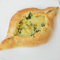 Хачапури со шпинатом в Кабанчик