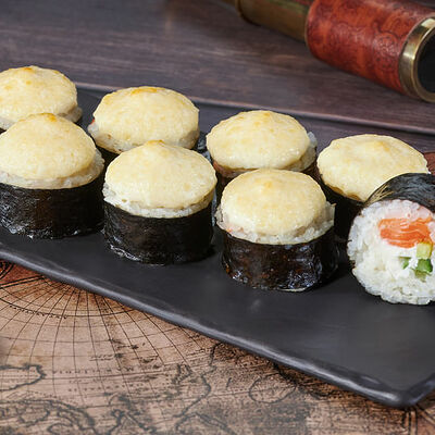 Ролл Сайтама в Мир Суши по цене 439 ₽