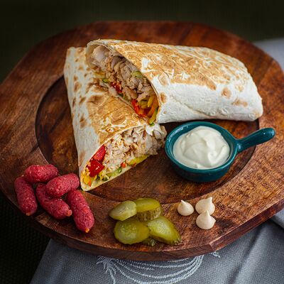 Немецкая в лаваше двойнаяв #Шаверма_хауз по цене 585 ₽