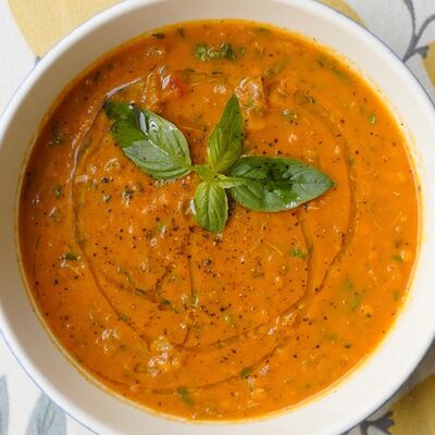 Греческий суп с томлёным ягнёнком в Pame по цене 810 ₽