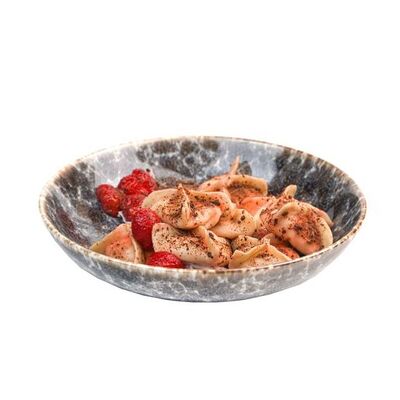 Пельмени из творога с клубникой в Поке-маN по цене 179 ₽