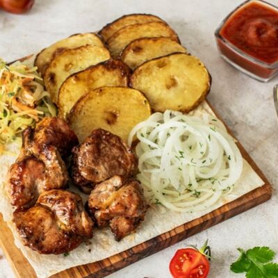 Ланч с шашлыком из свинины в Шампурико по цене 579 ₽