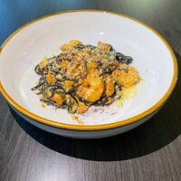 Паста Том ям в Piccola Pizza