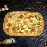 Острая курица с ветчиной в Epic Pizza