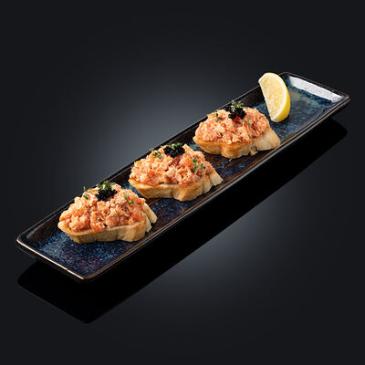 Брускетты с форелью горячего копчения в Якитория по цене 585