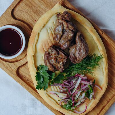 Шашлык из мякоти баранины в Роланд по цене 1080 ₽