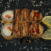 Темпура Хиросима в Sushi Yamazaki Pizza