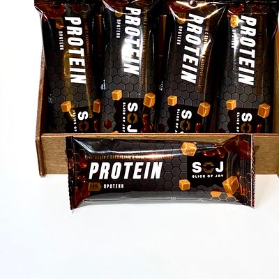 Протеиновый батончик Protein Soj с солёной карамелью в Sila Raush Coffee по цене 169 ₽