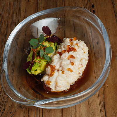 Тартар из креветок, гуакамоле в Pinch по цене 1100 ₽