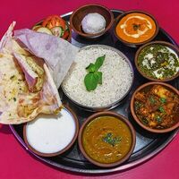 Тхали вегетарианский в Тхали Fusion