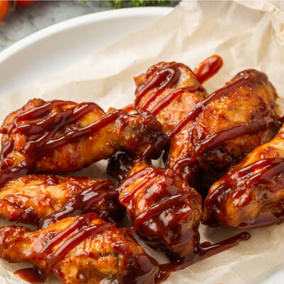 Крылья Барбекю-кола 9 шт в Вкусный цыпленок по цене 595 ₽