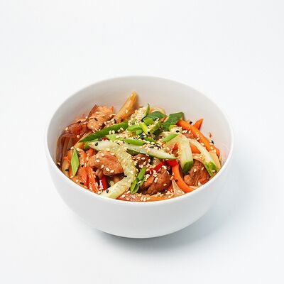 Wok Курица в соусе терияке SB в SibBrewery по цене 580 ₽