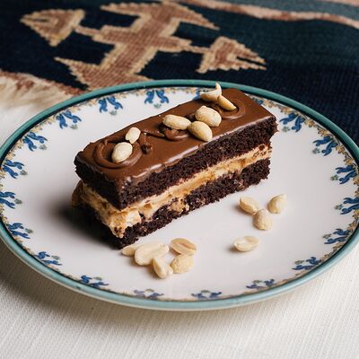 Десерт Ореров Кафе Ореро по цене 445 ₽