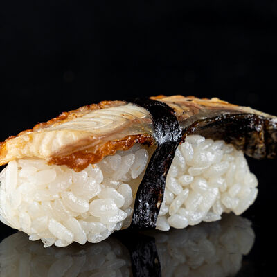 Суши угорь в Джонга по цене 150 ₽