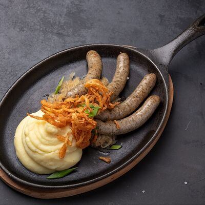 Нюрнбергские колбаски в Brauplatz по цене 755 ₽