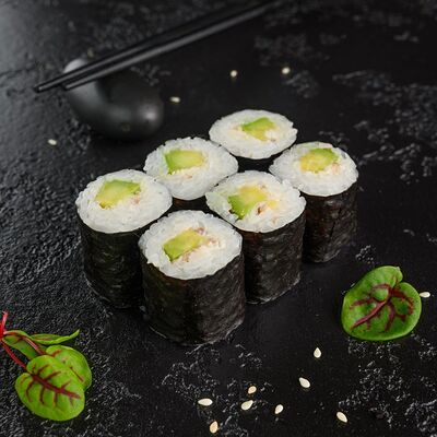 Ролл с угрем и авокадо в Суши Профи по цене 529 ₽