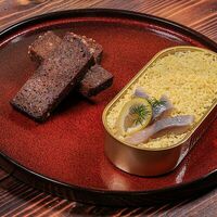 Форшмак с хлебом в The River Restaurant