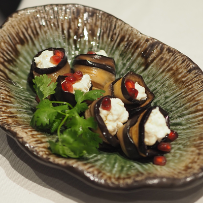 Рулетики из баклажан с сырной начинкой 200 гр в Кинкали по цене 600 ₽