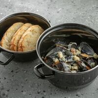 Мидии со сливками и сыром горгонзола в Double Grill & Bar