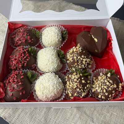 Набор 7 Клубника в шоколадев Elinabuket по цене 2500 ₽