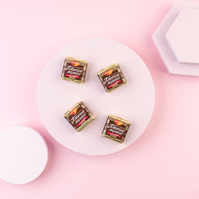 Конфеты Птичье молоко шоколад в Карамелька 2 по цене 110 ₽