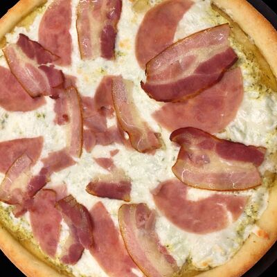 Пицца Ветчина-бекон в Foxroll по цене 890 ₽