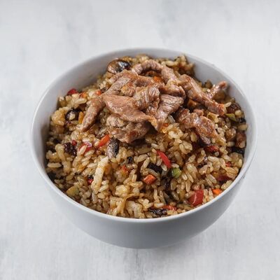 Вок Тяхан со свининой в Yummy yummy по цене 260 ₽