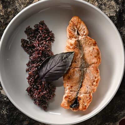 Шашлык из лосося в Cascade по цене 1400 ₽